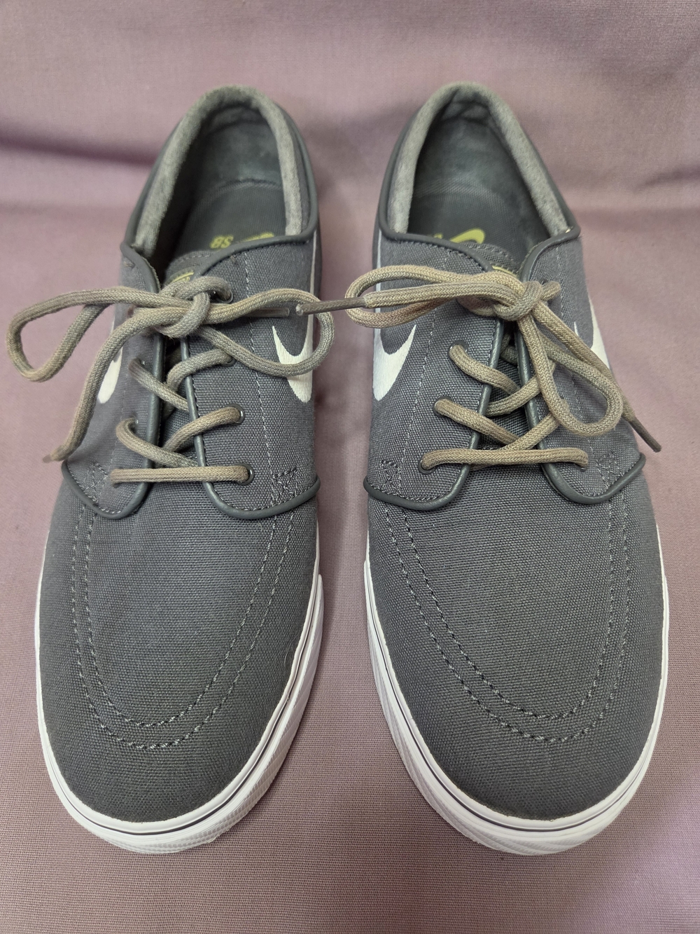 Nike SB Zoom Stefan Janoski Gray Canvas Skateboarding Shoes Men's Sz 8